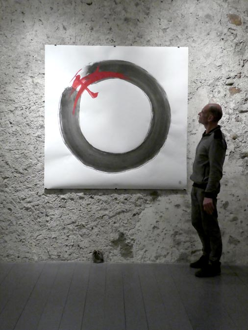 Dan devant le grand cercle