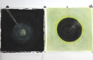 deux dessins noir de charbon, graphite et pigments