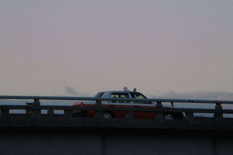 un taxi au crépuscule