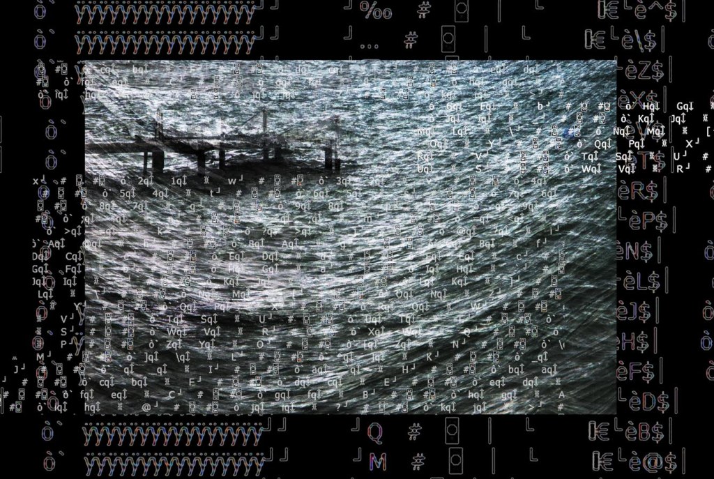 ponton dans la tempête