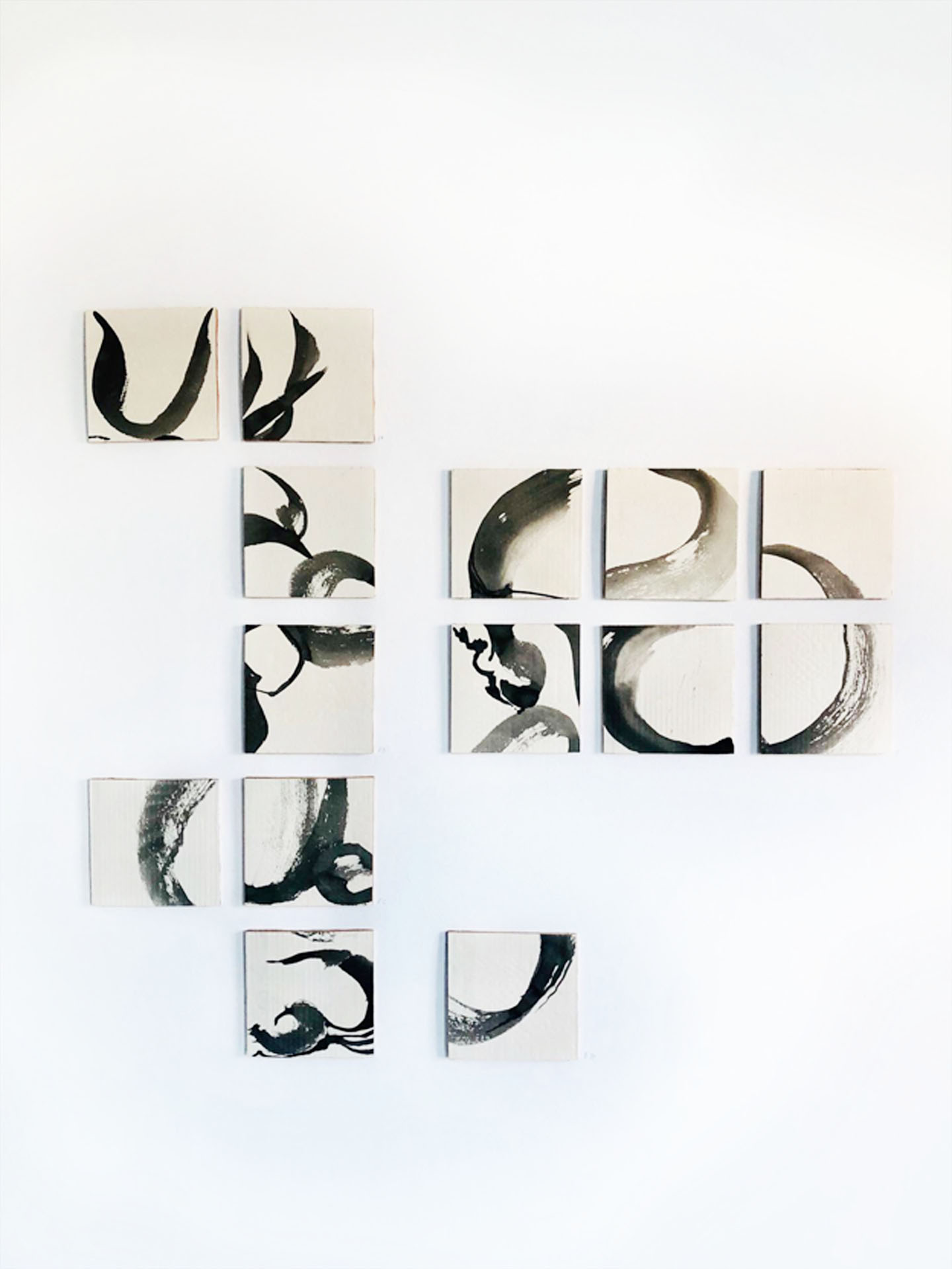 14 dessins à l'encre de chine sur papier marouflé sur carton